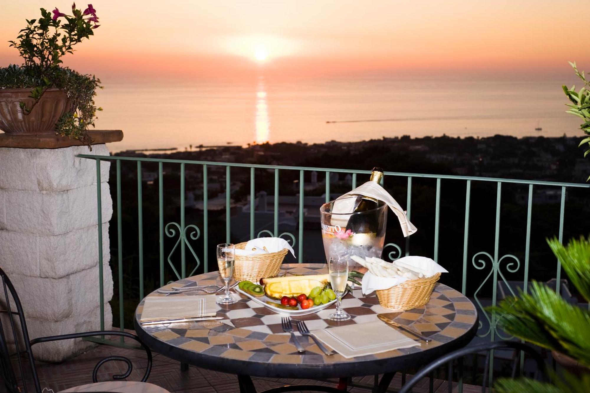 Hotel Poggio Del Sole Forio di Ischia Exterior foto