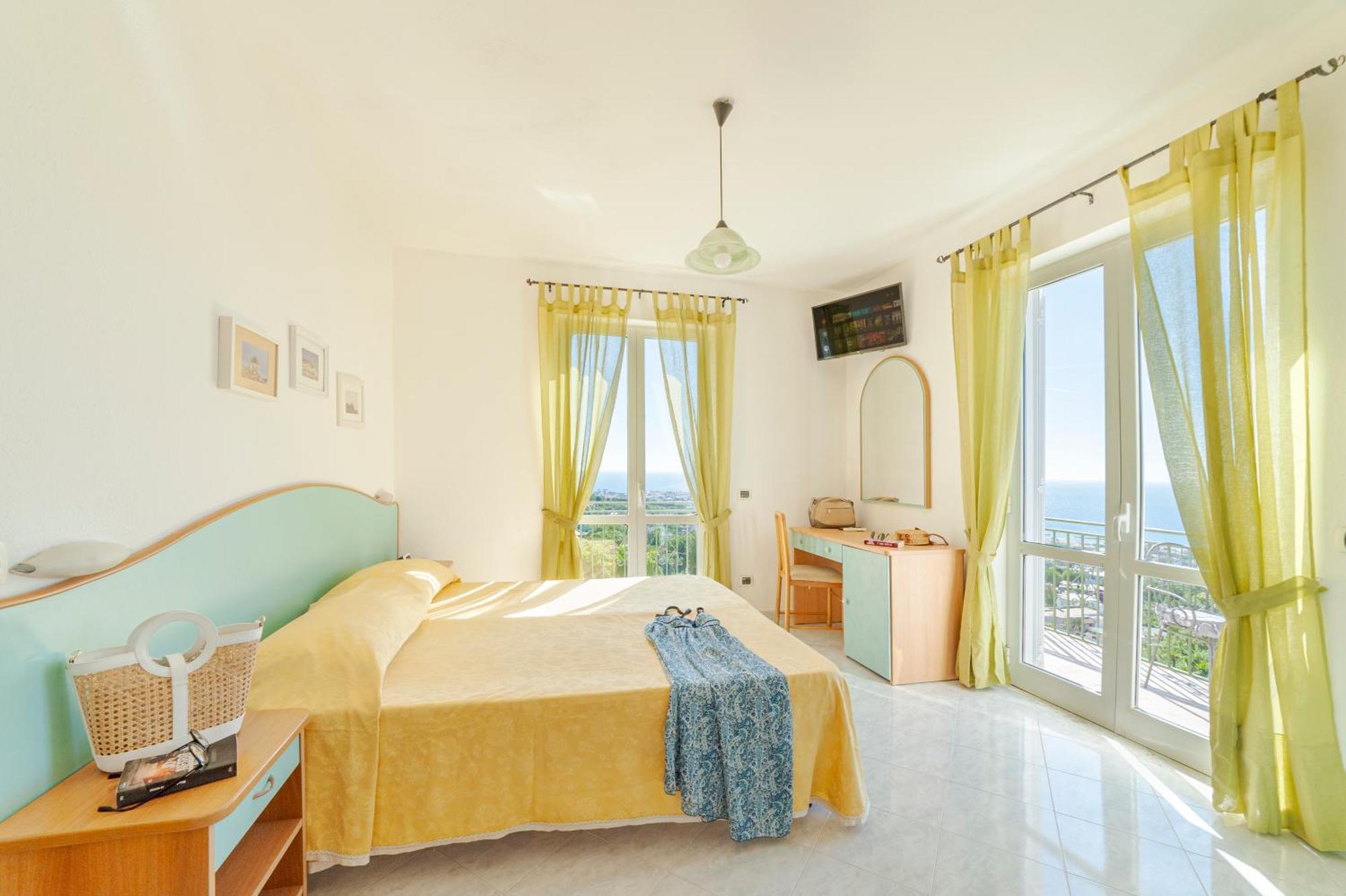 Hotel Poggio Del Sole Forio di Ischia Exterior foto